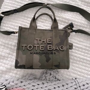 Marc Jacobs “The tote bag” small
